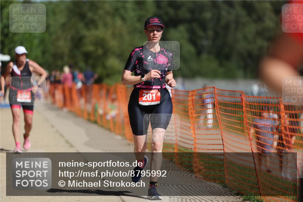 07.09.2025 - 19. Norderstedt Triathlon Michael Strokosch http://msf.ph/oto/8795992 07.09.2025 12:18:52 Laufen 149, 201, 803, 1381 meine-sportfotos.de