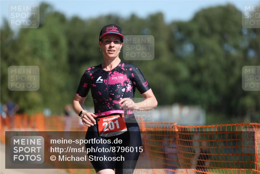 07.09.2025 - 19. Norderstedt Triathlon Michael Strokosch http://msf.ph/oto/8796015 07.09.2025 12:18:54 Laufen 149, 201, 1381 meine-sportfotos.de