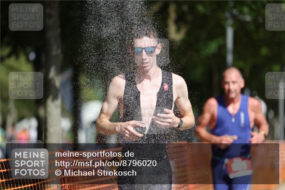 07.09.2025 - 19. Norderstedt Triathlon Michael Strokosch http://msf.ph/oto/8796020 07.09.2025 11:54:20 Laufen 821, 1200 meine-sportfotos.de
