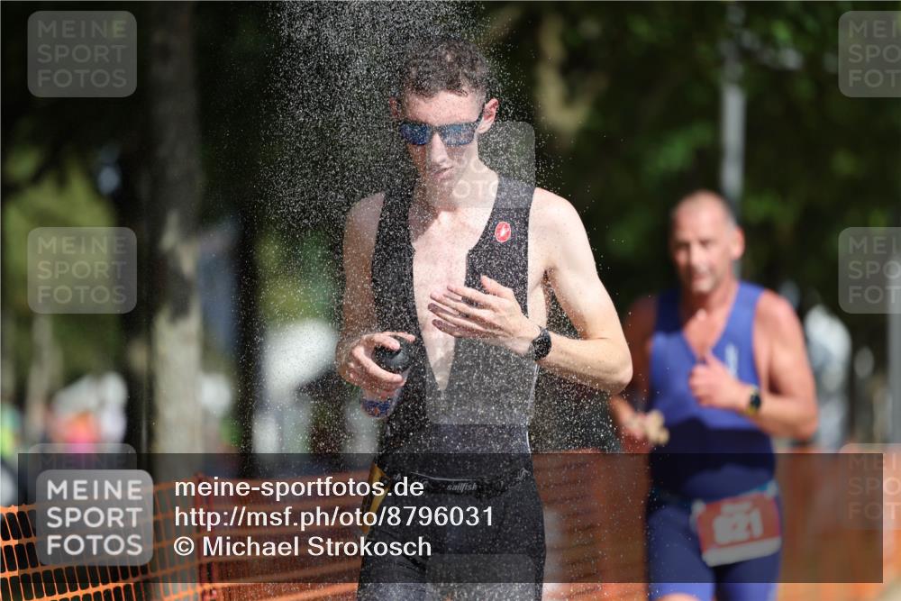 07.09.2025 - 19. Norderstedt Triathlon Michael Strokosch http://msf.ph/oto/8796031 07.09.2025 11:54:20 Laufen 821, 1200 meine-sportfotos.de