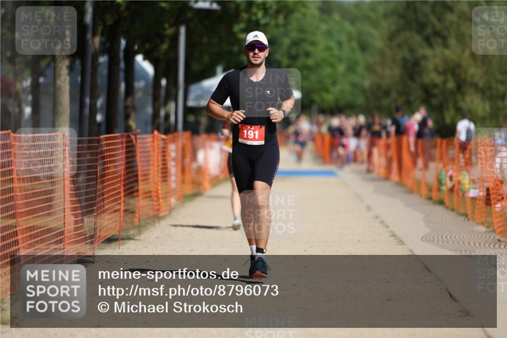 07.09.2025 - 19. Norderstedt Triathlon Michael Strokosch http://msf.ph/oto/8796073 07.09.2025 12:19:05 Laufen 191, 1187 meine-sportfotos.de