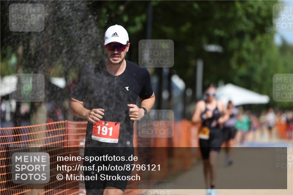 07.09.2025 - 19. Norderstedt Triathlon Michael Strokosch http://msf.ph/oto/8796121 07.09.2025 12:19:08 Laufen 191, 1187 meine-sportfotos.de