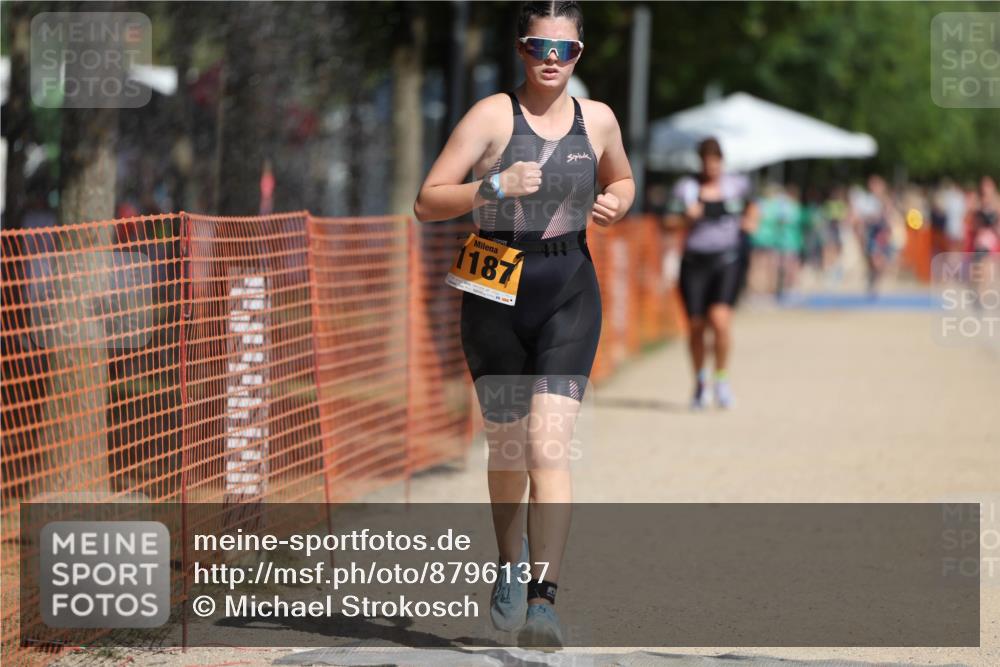 07.09.2025 - 19. Norderstedt Triathlon Michael Strokosch http://msf.ph/oto/8796137 07.09.2025 12:19:11 Laufen 191, 1187, 1286 meine-sportfotos.de