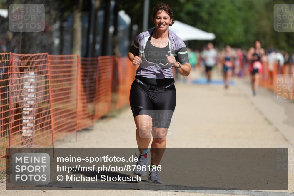 07.09.2025 - 19. Norderstedt Triathlon Michael Strokosch http://msf.ph/oto/8796186 07.09.2025 12:19:18 Laufen 1286 meine-sportfotos.de