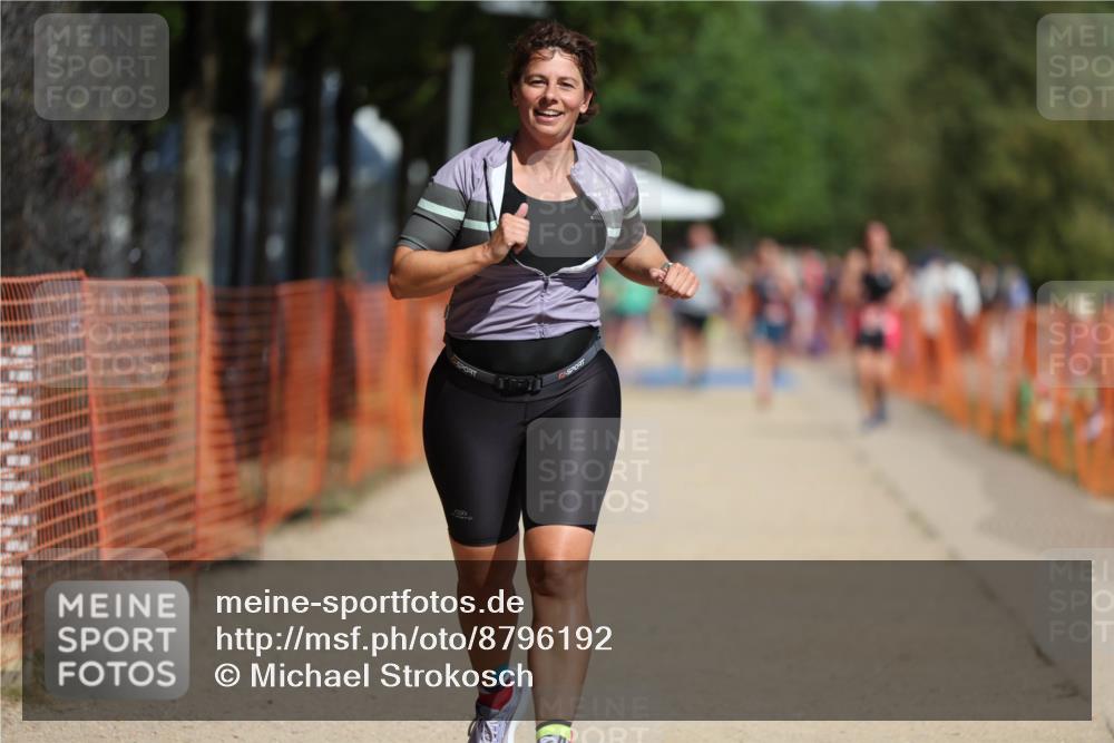 07.09.2025 - 19. Norderstedt Triathlon Michael Strokosch http://msf.ph/oto/8796192 07.09.2025 12:19:18 Laufen 1286 meine-sportfotos.de