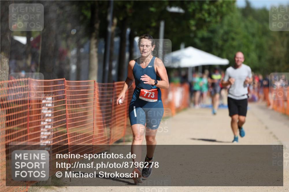 07.09.2025 - 19. Norderstedt Triathlon Michael Strokosch http://msf.ph/oto/8796278 07.09.2025 12:19:33 Laufen 773, 801, 1333 meine-sportfotos.de