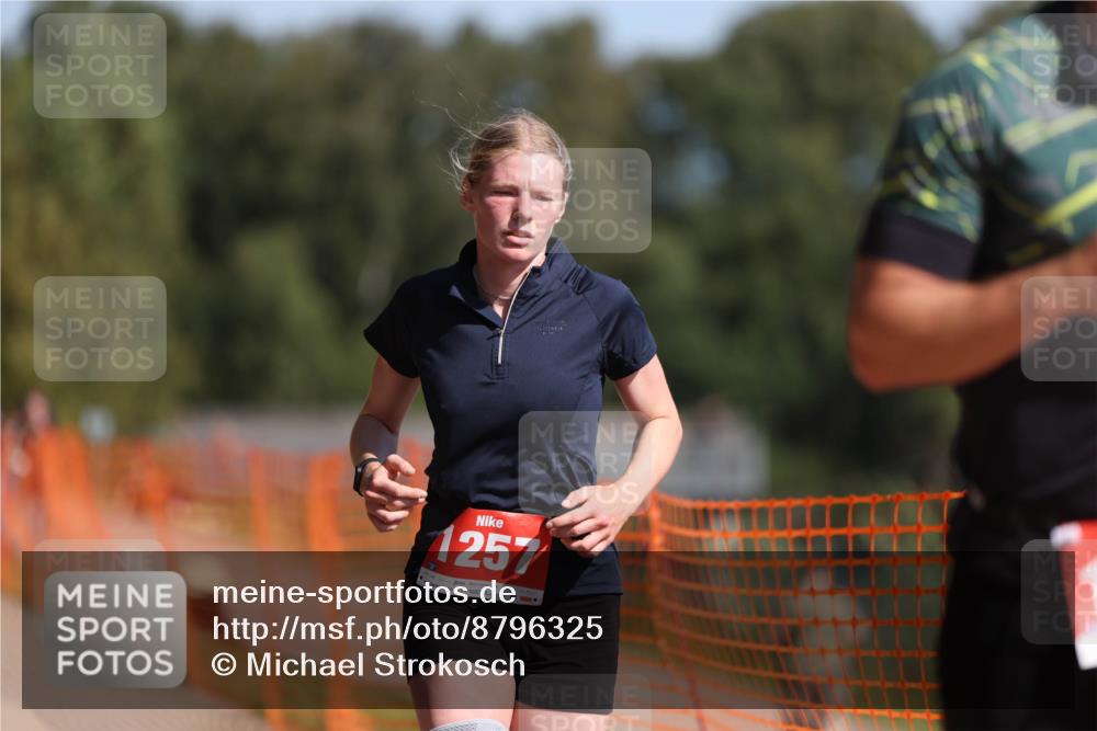 07.09.2025 - 19. Norderstedt Triathlon Michael Strokosch http://msf.ph/oto/8796325 07.09.2025 11:54:41 Laufen 1257, 1395 meine-sportfotos.de