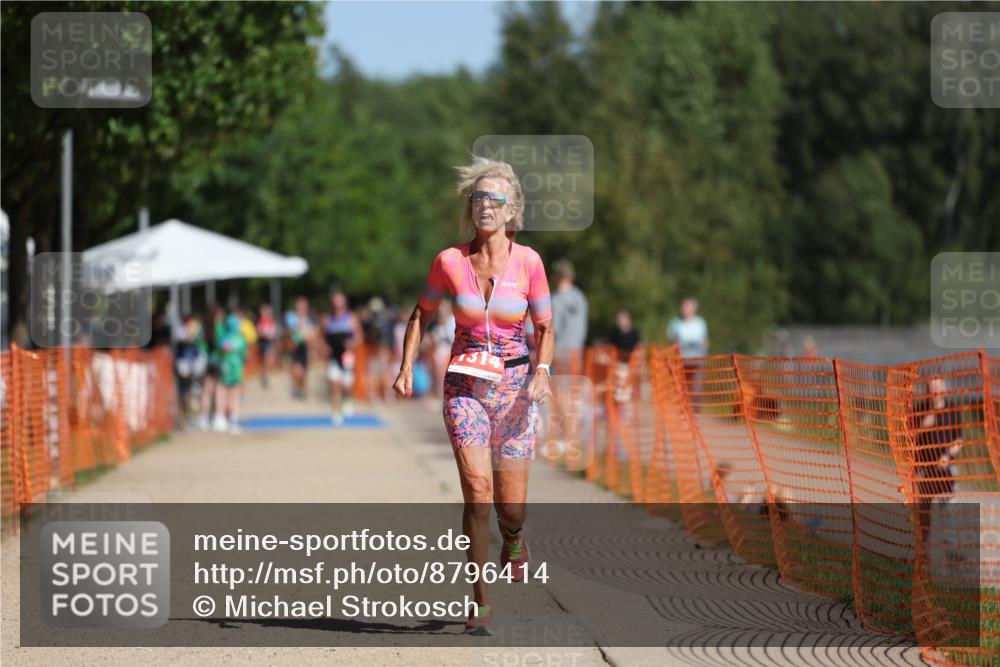 07.09.2025 - 19. Norderstedt Triathlon Michael Strokosch http://msf.ph/oto/8796414 07.09.2025 11:55:00 Laufen 1314 meine-sportfotos.de