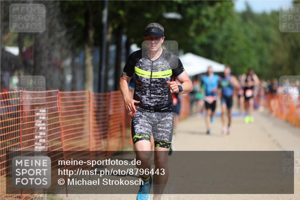 07.09.2025 - 19. Norderstedt Triathlon Michael Strokosch http://msf.ph/oto/8796443 07.09.2025 12:19:47 Laufen 791, 837, 862, 1265 meine-sportfotos.de