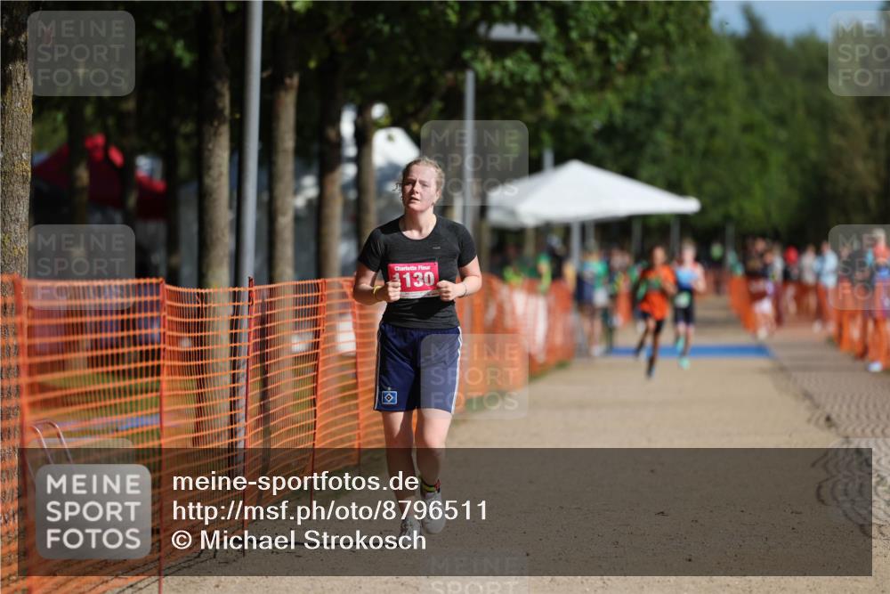 07.09.2025 - 19. Norderstedt Triathlon Michael Strokosch http://msf.ph/oto/8796511 07.09.2025 10:52:18 Laufen 86, 1130 meine-sportfotos.de