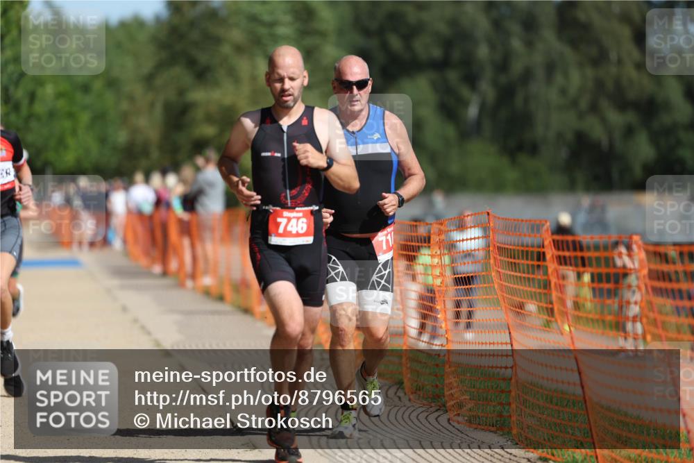 07.09.2025 - 19. Norderstedt Triathlon Michael Strokosch http://msf.ph/oto/8796565 07.09.2025 11:55:23 Laufen 228, 710, 734, 746, 1164, 1173, 1202 meine-sportfotos.de