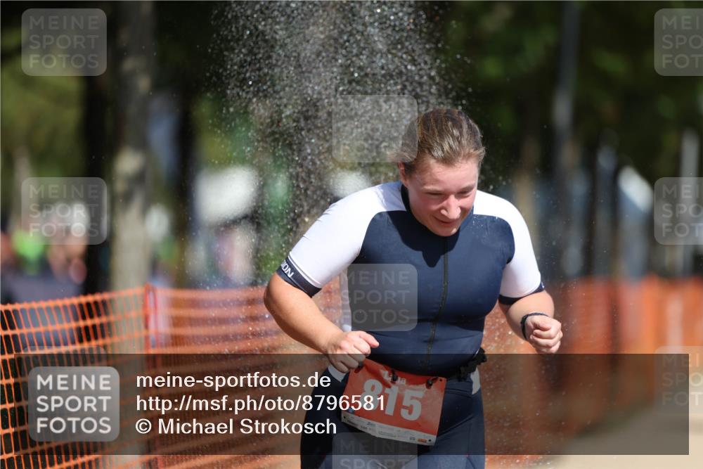 07.09.2025 - 19. Norderstedt Triathlon Michael Strokosch http://msf.ph/oto/8796581 07.09.2025 12:19:59 Laufen 215, 791, 815, 1225 meine-sportfotos.de