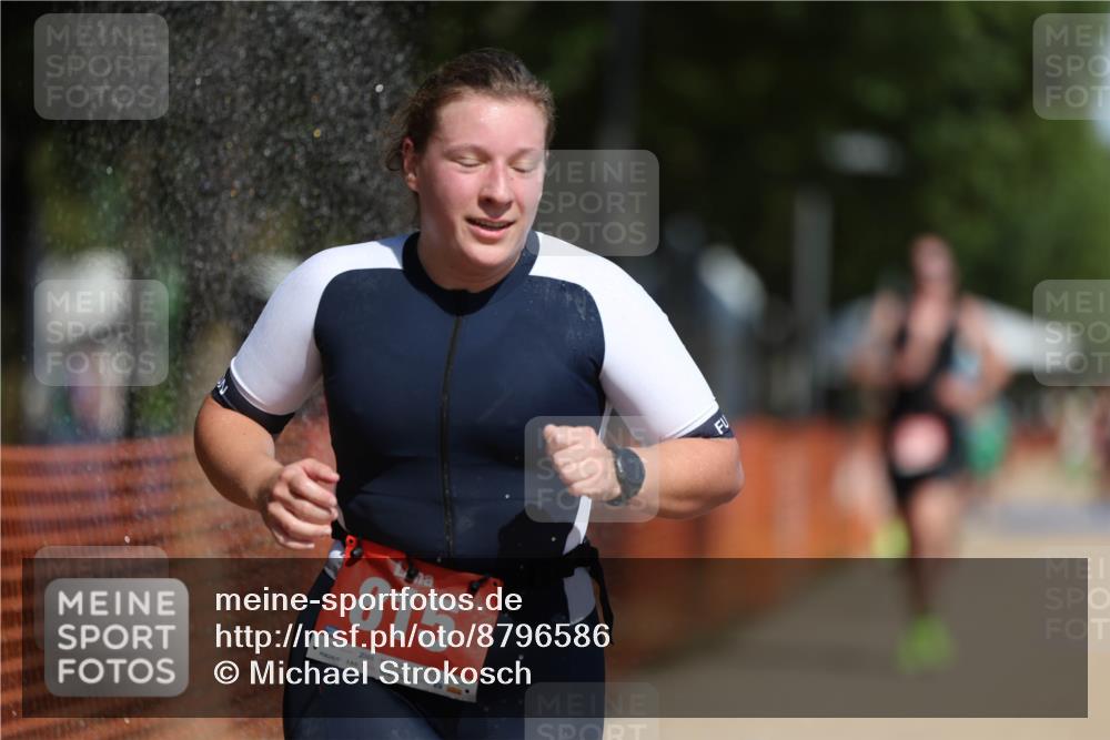 07.09.2025 - 19. Norderstedt Triathlon Michael Strokosch http://msf.ph/oto/8796586 07.09.2025 12:19:59 Laufen 215, 791, 815, 1225 meine-sportfotos.de