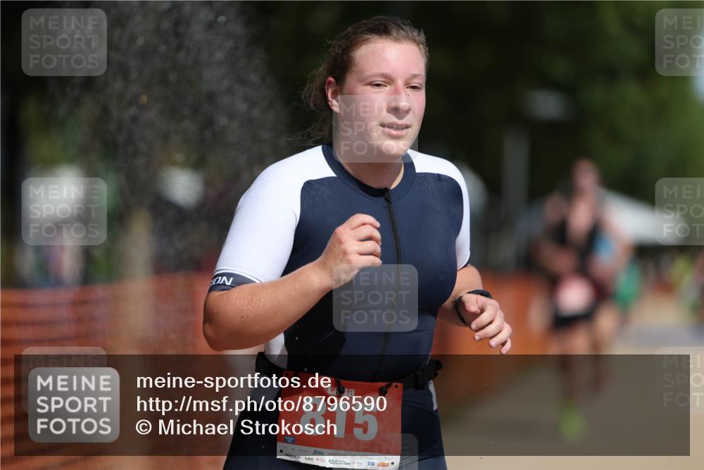 07.09.2025 - 19. Norderstedt Triathlon Michael Strokosch http://msf.ph/oto/8796590 07.09.2025 12:19:59 Laufen 215, 791, 815, 1225 meine-sportfotos.de