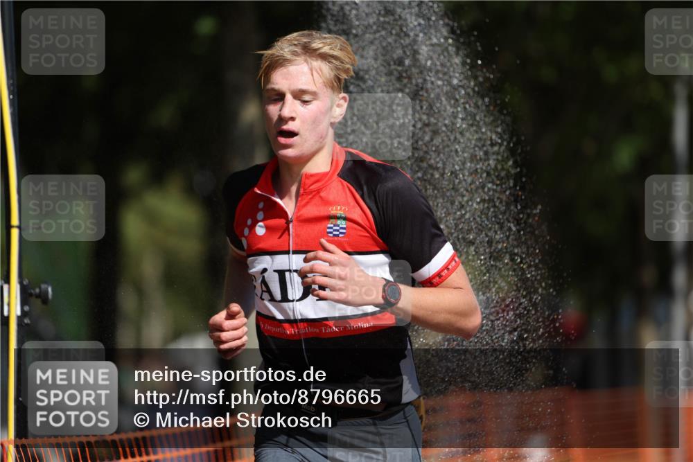 07.09.2025 - 19. Norderstedt Triathlon Michael Strokosch http://msf.ph/oto/8796665 07.09.2025 11:55:26 Laufen 228, 710, 734, 746, 1164, 1173, 1202 meine-sportfotos.de