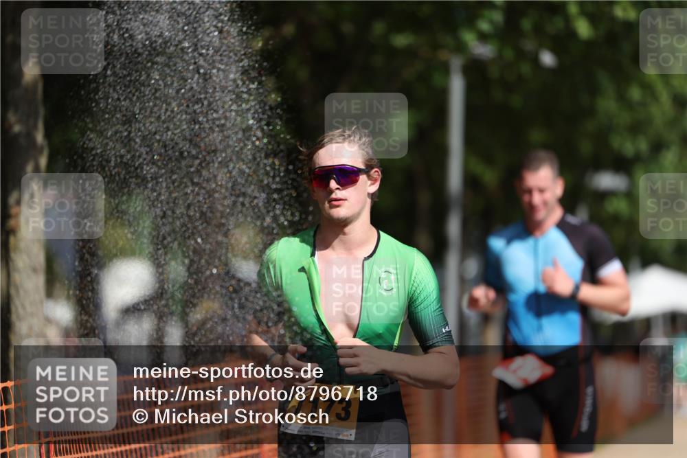 07.09.2025 - 19. Norderstedt Triathlon Michael Strokosch http://msf.ph/oto/8796718 07.09.2025 11:55:30 Laufen 228, 710, 734, 1164, 1173, 1202 meine-sportfotos.de