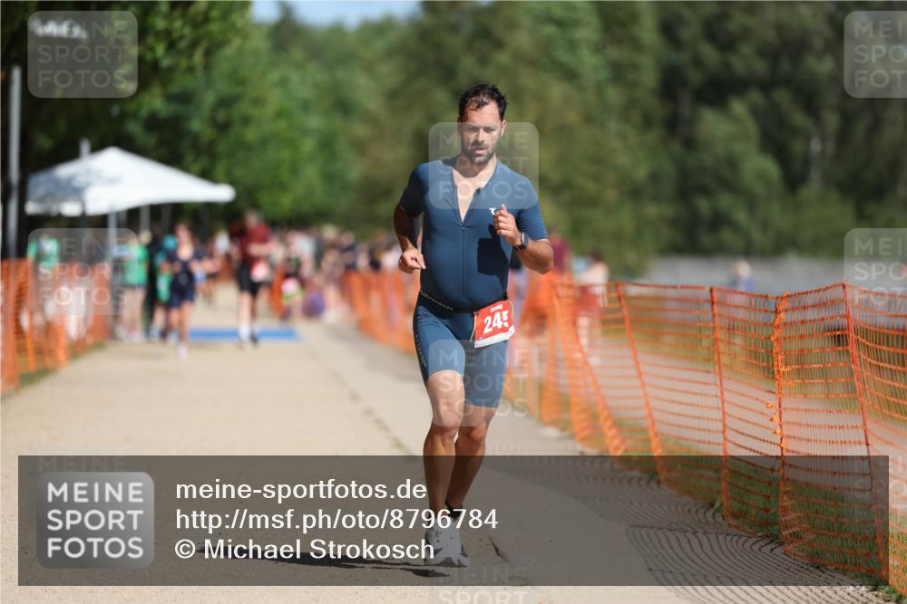 07.09.2025 - 19. Norderstedt Triathlon Michael Strokosch http://msf.ph/oto/8796784 07.09.2025 12:20:41 Laufen 245 meine-sportfotos.de