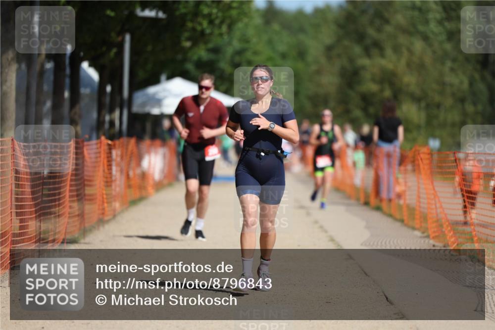 07.09.2025 - 19. Norderstedt Triathlon Michael Strokosch http://msf.ph/oto/8796843 07.09.2025 12:20:54 Laufen 280, 1368 meine-sportfotos.de