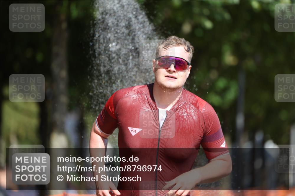 07.09.2025 - 19. Norderstedt Triathlon Michael Strokosch http://msf.ph/oto/8796974 07.09.2025 12:21:03 Laufen 280, 1258 meine-sportfotos.de