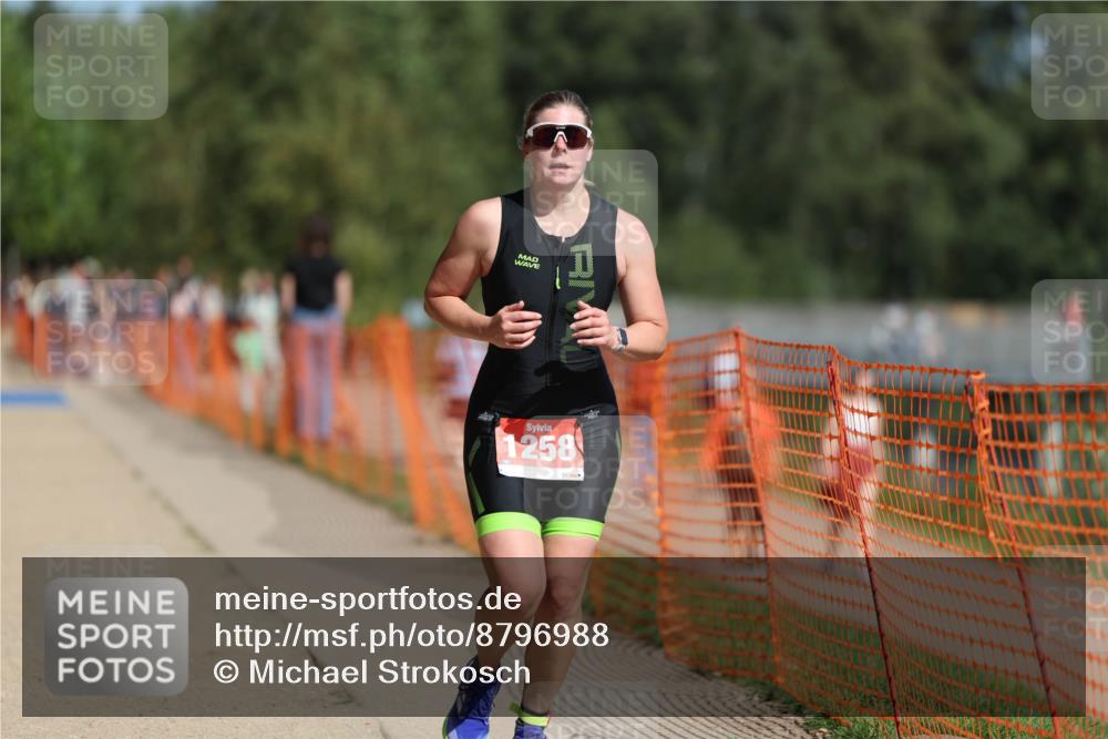 07.09.2025 - 19. Norderstedt Triathlon Michael Strokosch http://msf.ph/oto/8796988 07.09.2025 12:21:06 Laufen 168, 1258 meine-sportfotos.de