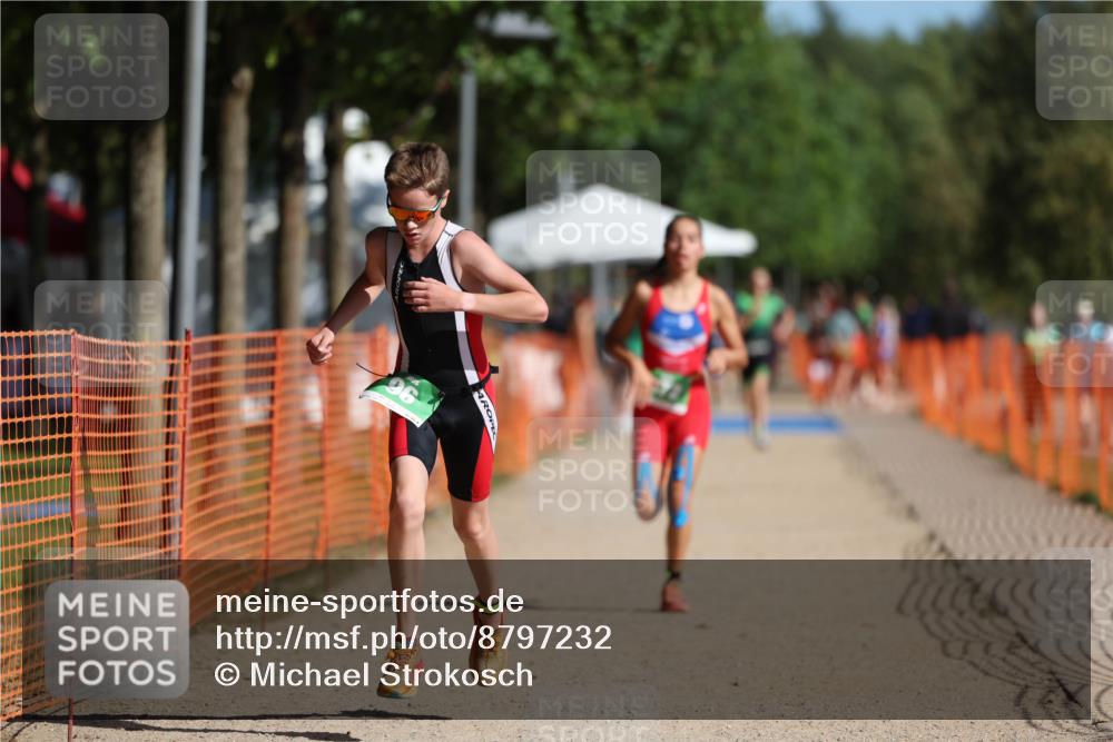 07.09.2025 - 19. Norderstedt Triathlon Michael Strokosch http://msf.ph/oto/8797232 07.09.2025 10:53:43 Laufen 96, 672 meine-sportfotos.de