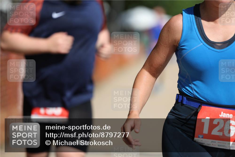 07.09.2025 - 19. Norderstedt Triathlon Michael Strokosch http://msf.ph/oto/8797277 07.09.2025 12:21:51 Laufen 190, 782, 1228, 1267 meine-sportfotos.de