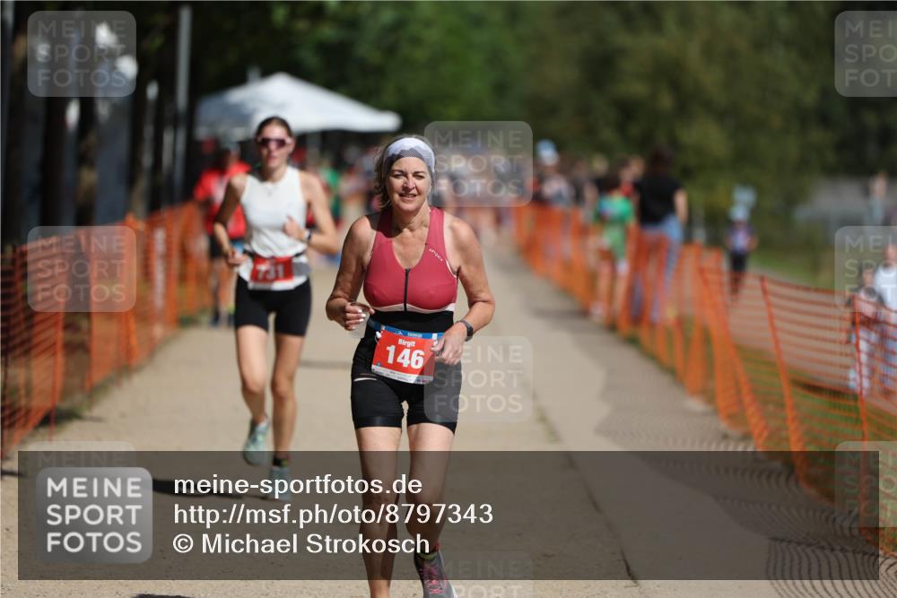 07.09.2025 - 19. Norderstedt Triathlon Michael Strokosch http://msf.ph/oto/8797343 07.09.2025 12:22:18 Laufen 146, 731, 1272 meine-sportfotos.de