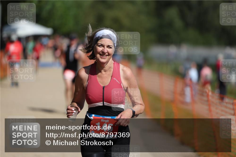 07.09.2025 - 19. Norderstedt Triathlon Michael Strokosch http://msf.ph/oto/8797369 07.09.2025 12:22:21 Laufen 146, 731, 1272 meine-sportfotos.de