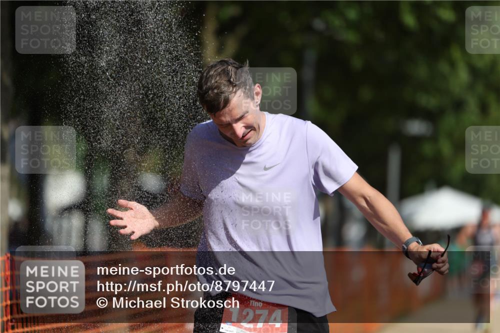 07.09.2025 - 19. Norderstedt Triathlon Michael Strokosch http://msf.ph/oto/8797447 07.09.2025 11:56:47 Laufen 1274 meine-sportfotos.de