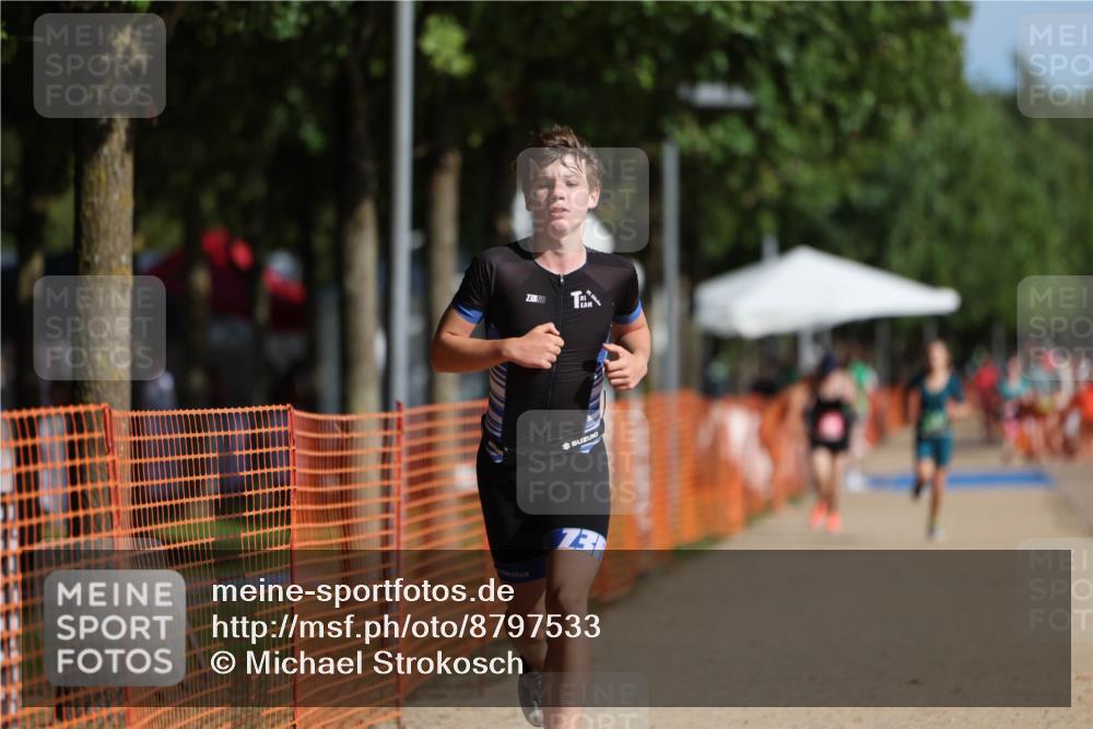 07.09.2025 - 19. Norderstedt Triathlon Michael Strokosch http://msf.ph/oto/8797533 07.09.2025 10:53:55 Laufen 87, 93 meine-sportfotos.de