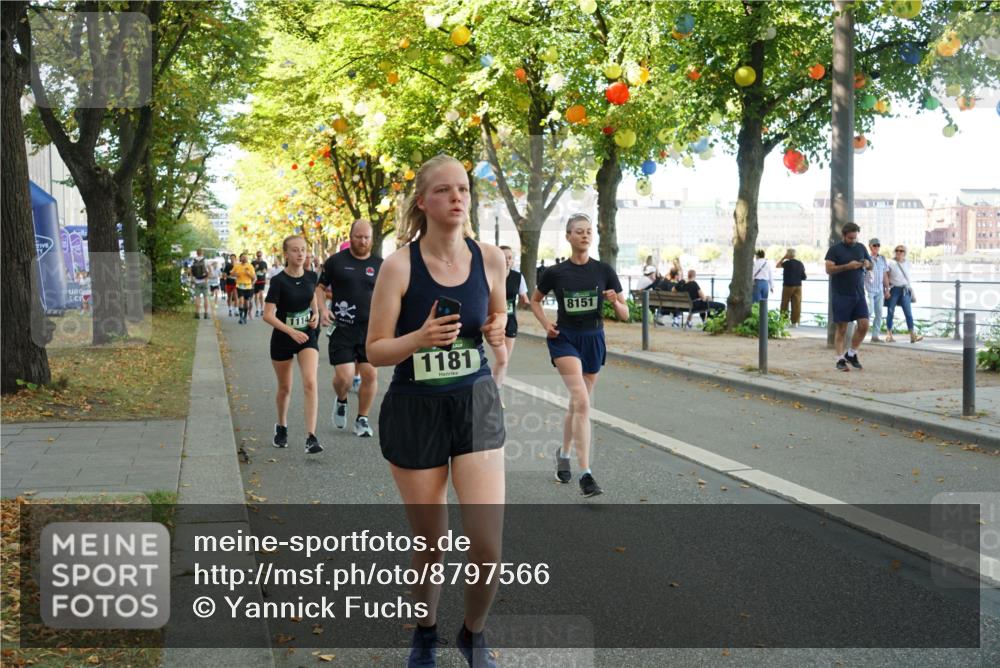07.09.2025 - BARMER Alsterlauf Yannick Fuchs http://msf.ph/oto/8797566 07.09.2025 11:45:35 Laufen 114, 1181, 8151 meine-sportfotos.de