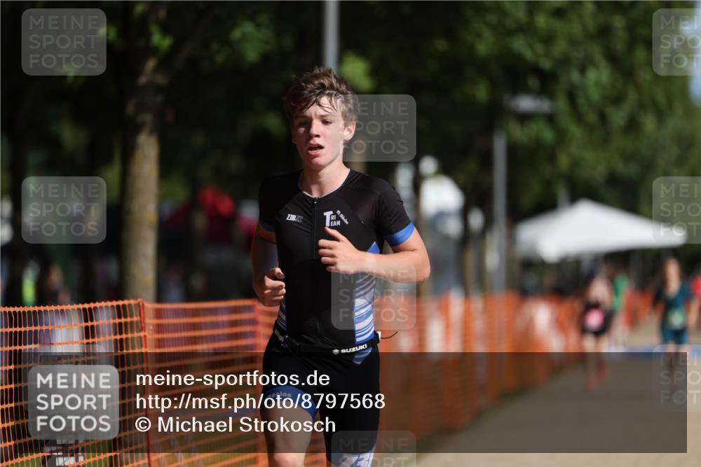 07.09.2025 - 19. Norderstedt Triathlon Michael Strokosch http://msf.ph/oto/8797568 07.09.2025 10:53:56 Laufen 87, 93 meine-sportfotos.de