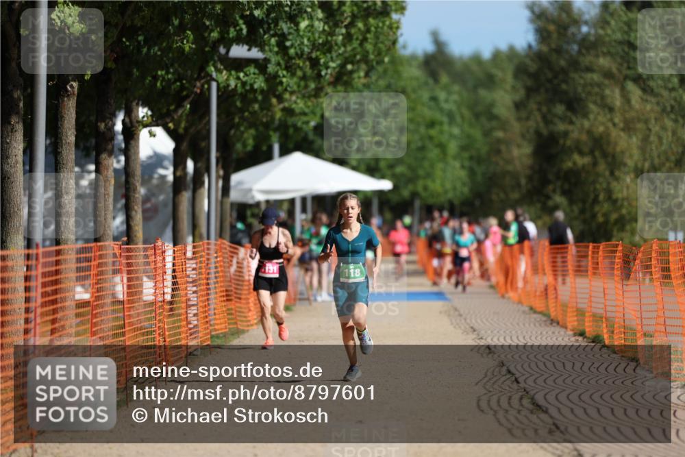 07.09.2025 - 19. Norderstedt Triathlon Michael Strokosch http://msf.ph/oto/8797601 07.09.2025 10:53:59 Laufen 93, 118 meine-sportfotos.de
