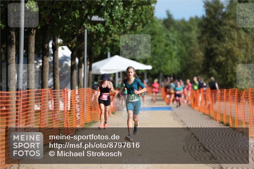 07.09.2025 - 19. Norderstedt Triathlon Michael Strokosch http://msf.ph/oto/8797616 07.09.2025 10:54:00 Laufen 93, 118 meine-sportfotos.de