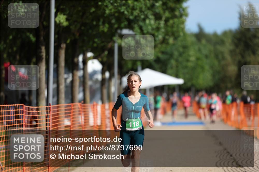 07.09.2025 - 19. Norderstedt Triathlon Michael Strokosch http://msf.ph/oto/8797690 07.09.2025 10:54:02 Laufen 93, 118 meine-sportfotos.de