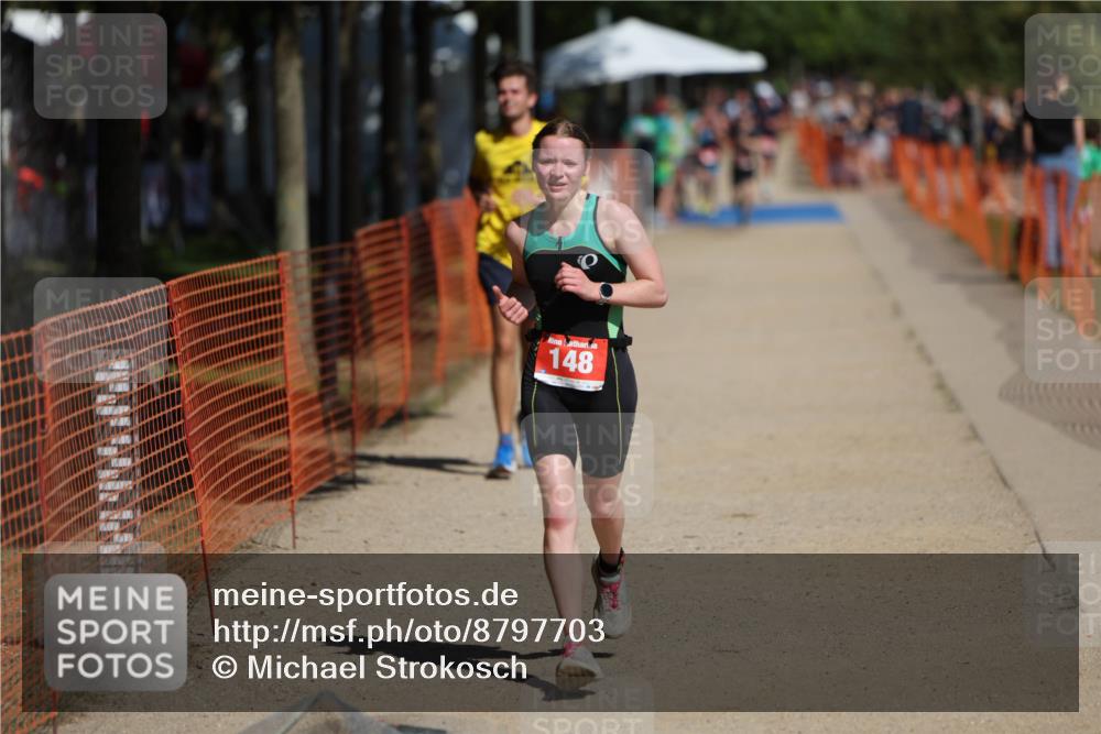 07.09.2025 - 19. Norderstedt Triathlon Michael Strokosch http://msf.ph/oto/8797703 07.09.2025 12:23:20 Laufen 148, 228 meine-sportfotos.de