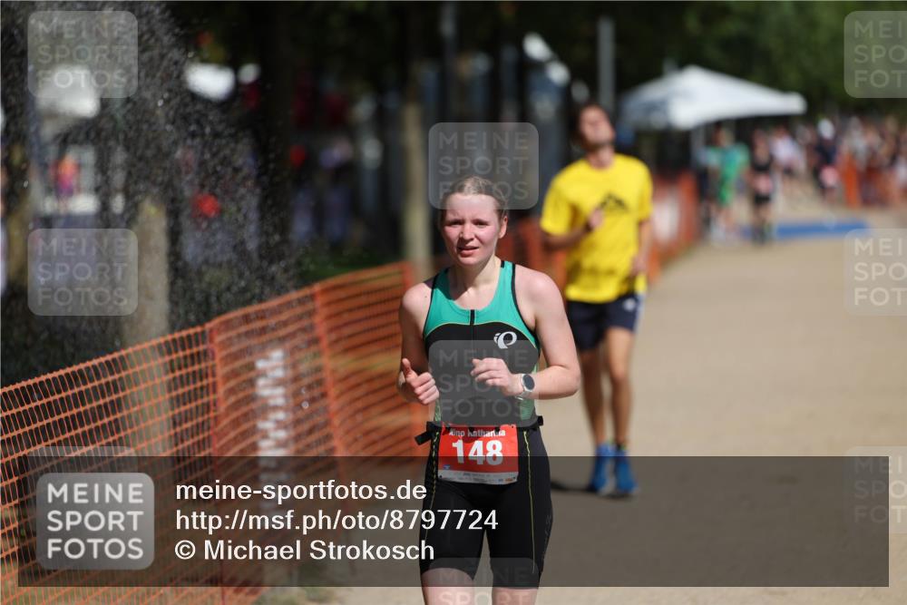 07.09.2025 - 19. Norderstedt Triathlon Michael Strokosch http://msf.ph/oto/8797724 07.09.2025 12:23:21 Laufen 148, 228 meine-sportfotos.de