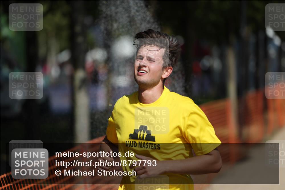 07.09.2025 - 19. Norderstedt Triathlon Michael Strokosch http://msf.ph/oto/8797793 07.09.2025 12:23:25 Laufen 148, 228 meine-sportfotos.de