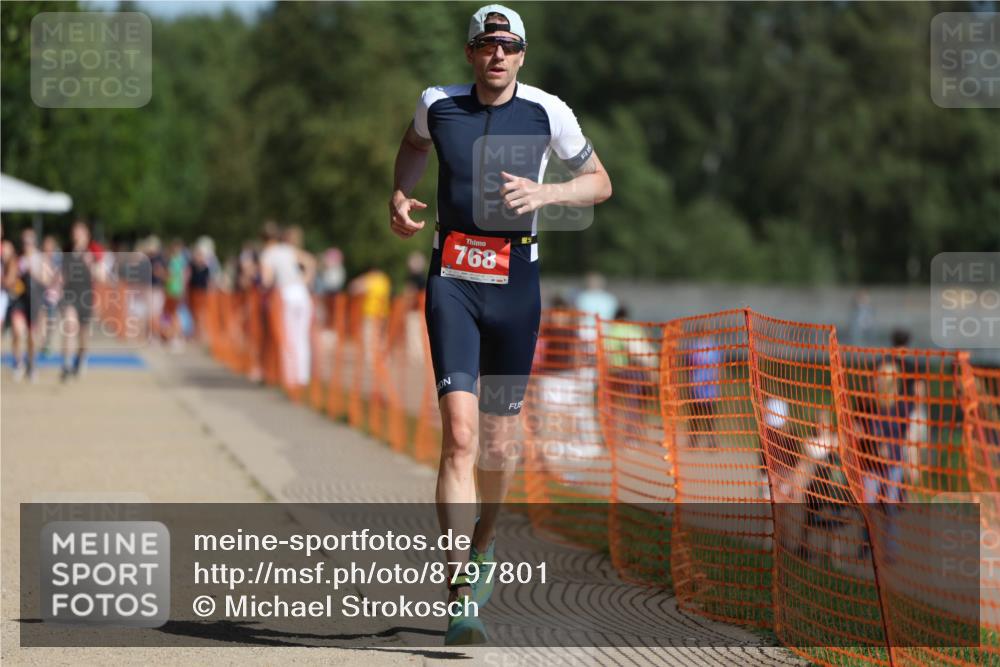 07.09.2025 - 19. Norderstedt Triathlon Michael Strokosch http://msf.ph/oto/8797801 07.09.2025 11:57:12 Laufen 768 meine-sportfotos.de