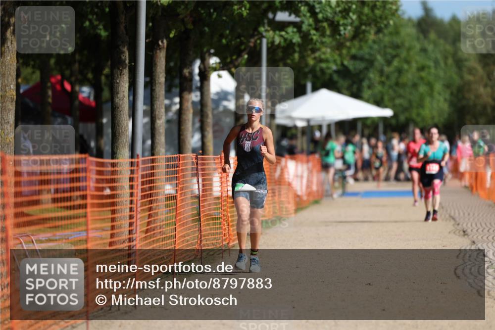 07.09.2025 - 19. Norderstedt Triathlon Michael Strokosch http://msf.ph/oto/8797883 07.09.2025 10:54:16 Laufen 657 meine-sportfotos.de