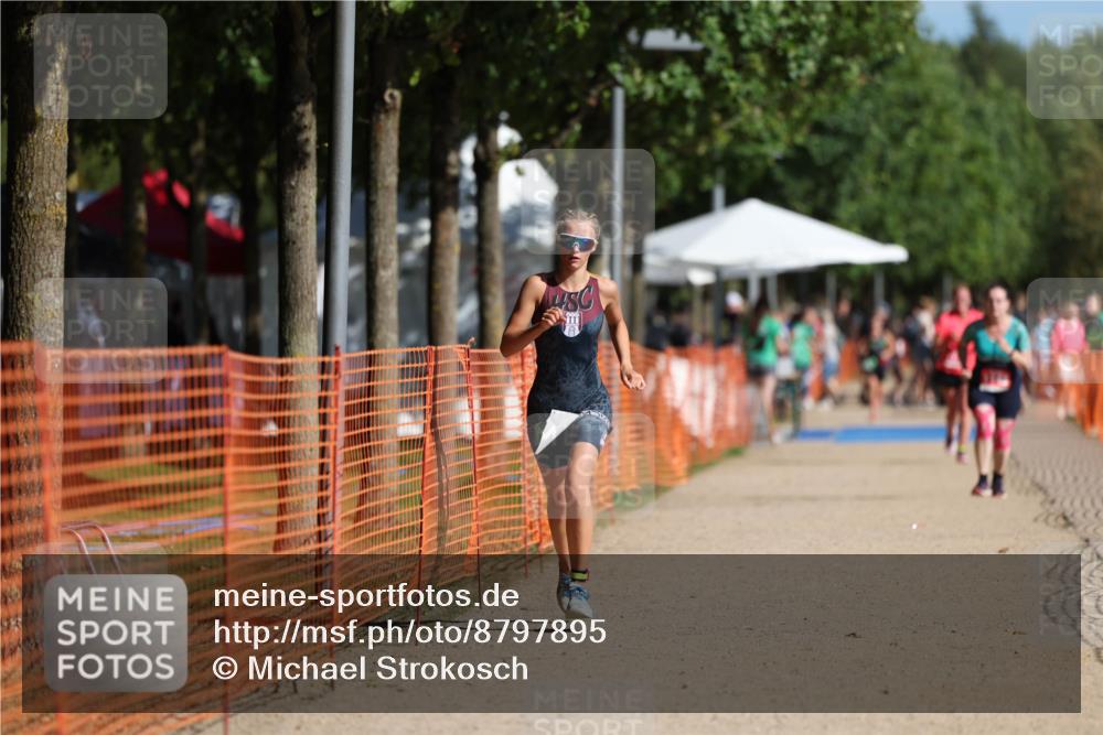 07.09.2025 - 19. Norderstedt Triathlon Michael Strokosch http://msf.ph/oto/8797895 07.09.2025 10:54:16 Laufen 657 meine-sportfotos.de