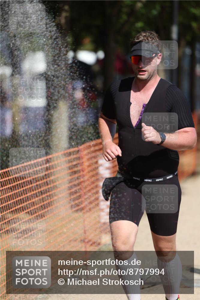 07.09.2025 - 19. Norderstedt Triathlon Michael Strokosch http://msf.ph/oto/8797994 07.09.2025 12:24:01 Laufen 138, 281 meine-sportfotos.de