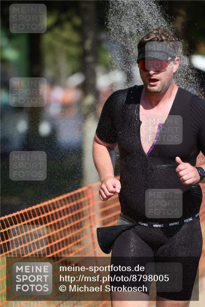 07.09.2025 - 19. Norderstedt Triathlon Michael Strokosch http://msf.ph/oto/8798005 07.09.2025 12:24:01 Laufen 138, 281 meine-sportfotos.de