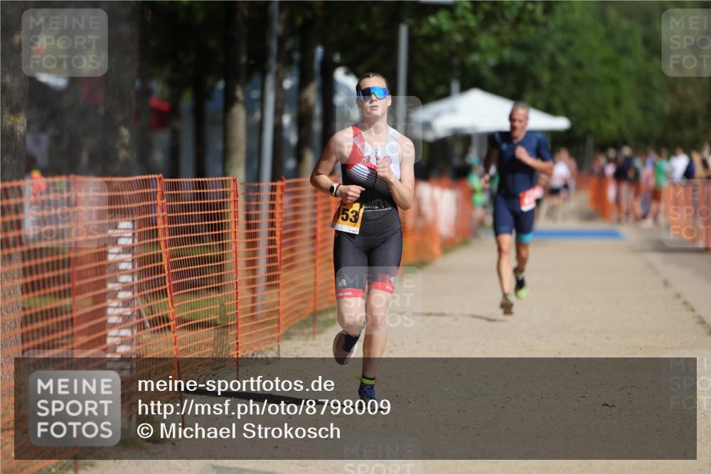 07.09.2025 - 19. Norderstedt Triathlon Michael Strokosch http://msf.ph/oto/8798009 07.09.2025 11:57:25 Laufen 837, 1153, 1162, 1199 meine-sportfotos.de