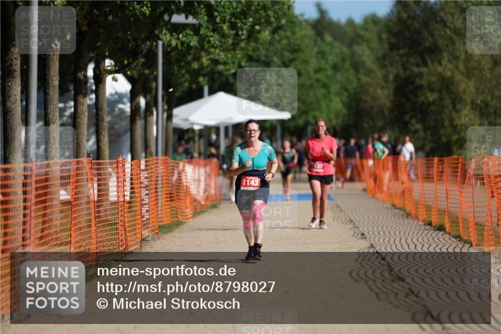 07.09.2025 - 19. Norderstedt Triathlon Michael Strokosch http://msf.ph/oto/8798027 07.09.2025 10:54:22 Laufen 657 meine-sportfotos.de