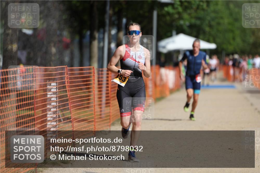 07.09.2025 - 19. Norderstedt Triathlon Michael Strokosch http://msf.ph/oto/8798032 07.09.2025 11:57:25 Laufen 837, 1153, 1162, 1199 meine-sportfotos.de