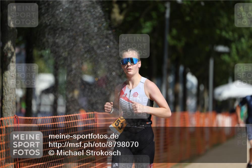 07.09.2025 - 19. Norderstedt Triathlon Michael Strokosch http://msf.ph/oto/8798070 07.09.2025 11:57:27 Laufen 837, 1153 meine-sportfotos.de