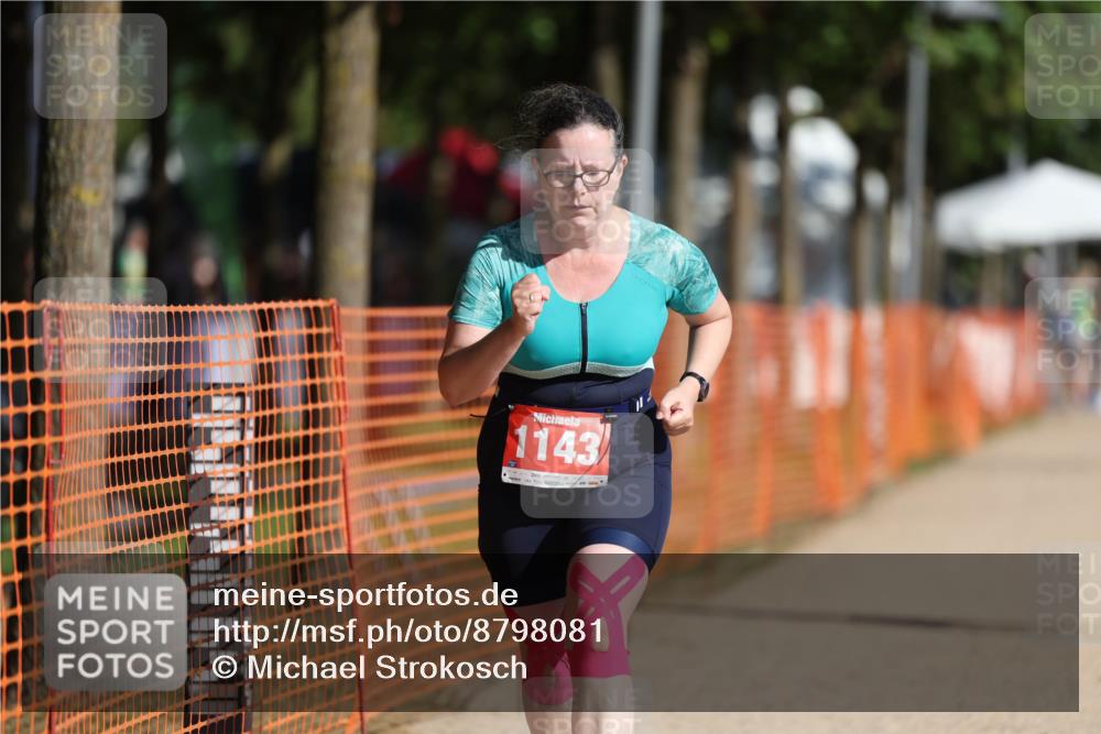 07.09.2025 - 19. Norderstedt Triathlon Michael Strokosch http://msf.ph/oto/8798081 07.09.2025 10:54:31 Laufen 1137, 1143 meine-sportfotos.de