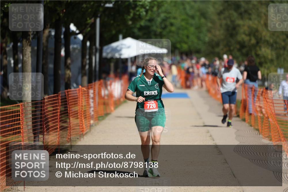 07.09.2025 - 19. Norderstedt Triathlon Michael Strokosch http://msf.ph/oto/8798138 07.09.2025 12:24:29 Laufen 720 meine-sportfotos.de