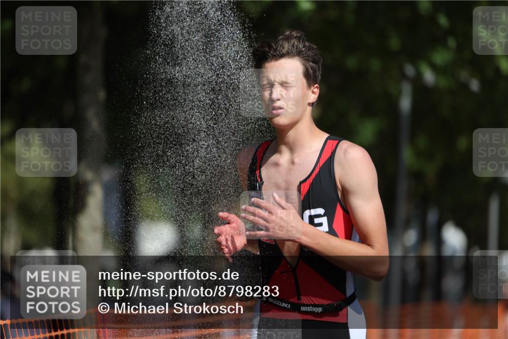 07.09.2025 - 19. Norderstedt Triathlon Michael Strokosch http://msf.ph/oto/8798283 07.09.2025 11:57:49 Laufen 300, 1179, 1186, 1211 meine-sportfotos.de
